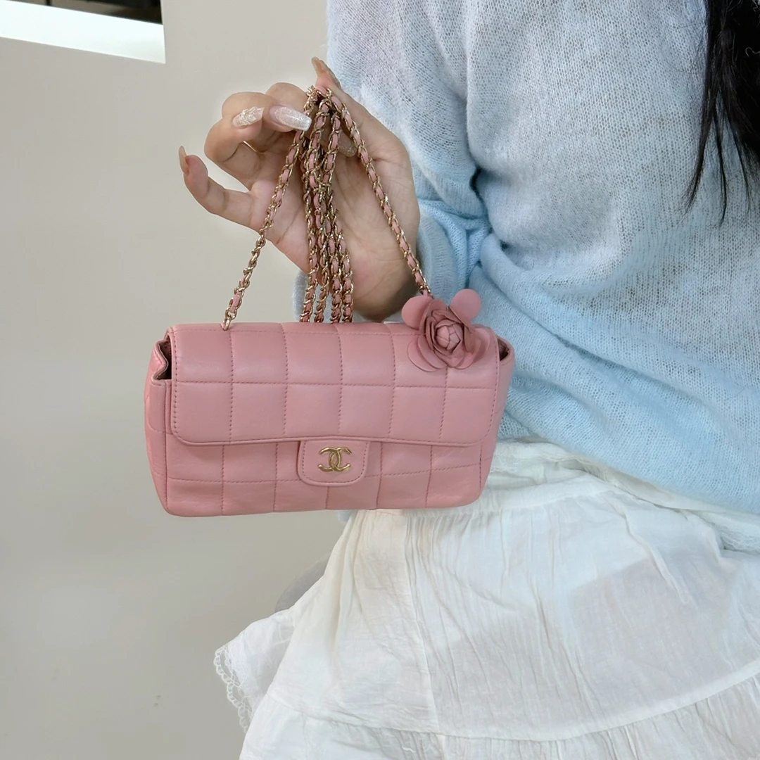 95新 Chanel/香奈儿 小香风粉色日常百搭小斜挎