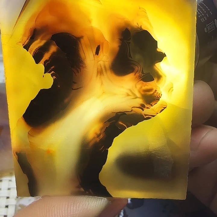 玛瑙/玉髓未镶嵌珠宝奇石