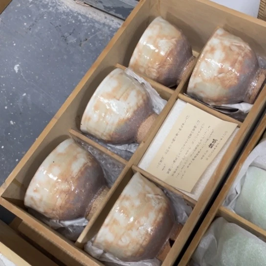 M***5金葡萄瓷器欢迎您