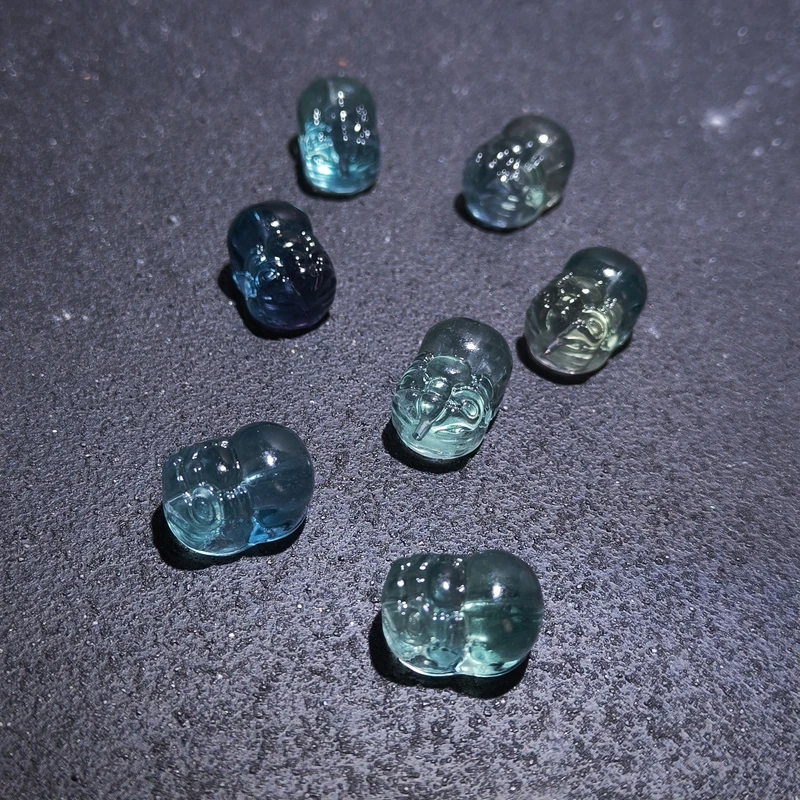 【黑胖珠宝】萤石貔貅 H0754  -多样性发其一