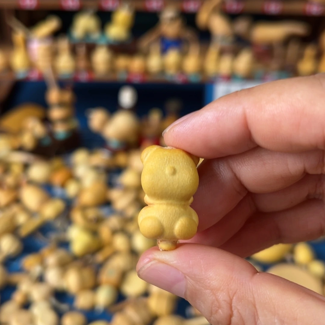 小***彩葫芦娃中介来来看看哈哈