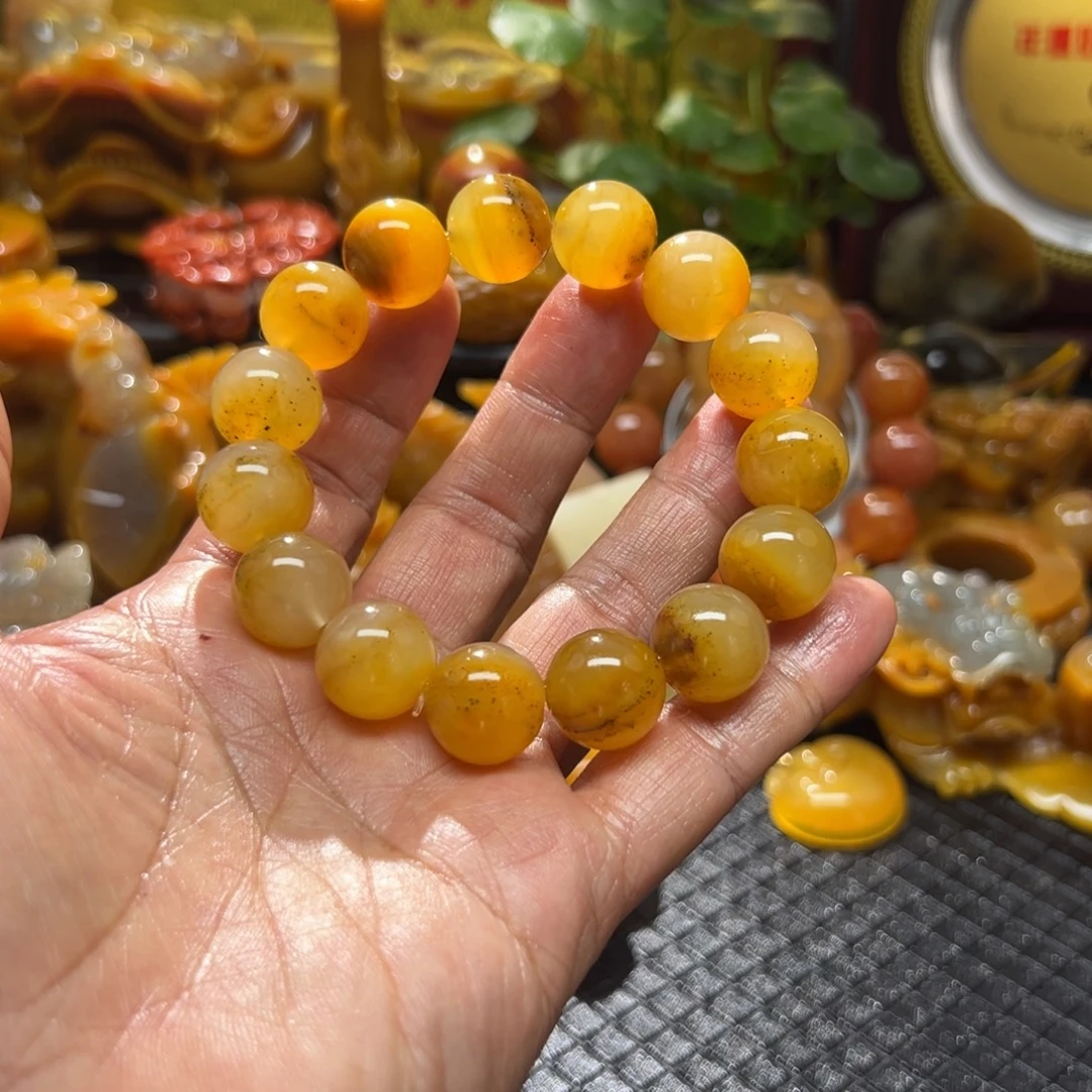 石英质玉未镶嵌颈饰