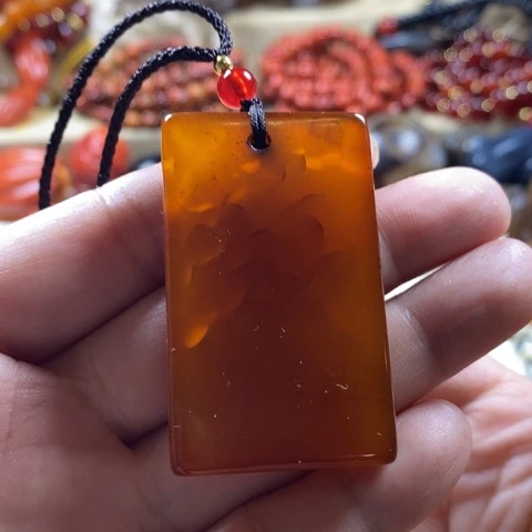 玛瑙/玉髓挂件未镶嵌