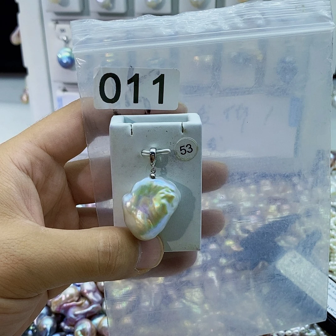 淡水珍珠合金颈饰