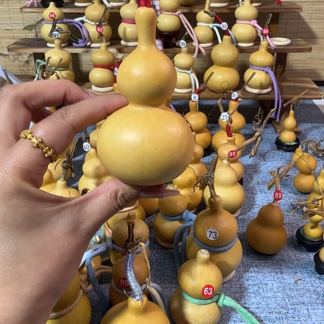 ****王大叶紫檀（黑酸枝木类）