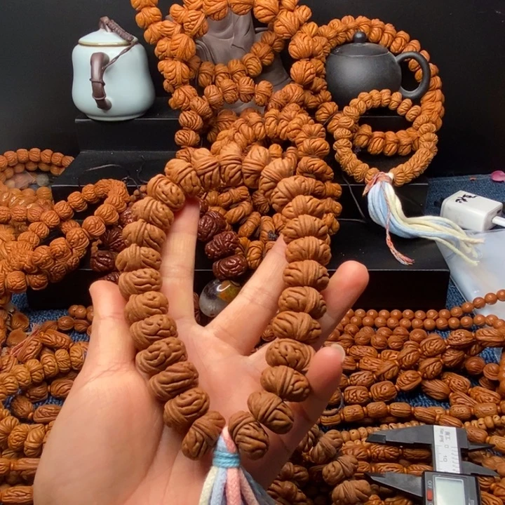 阿***狼木质类秦岭山脉霸王龙手持19+27颗