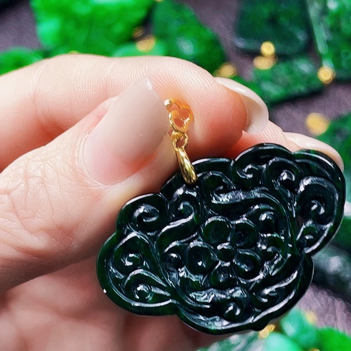 翡翠银S925镶嵌颈饰