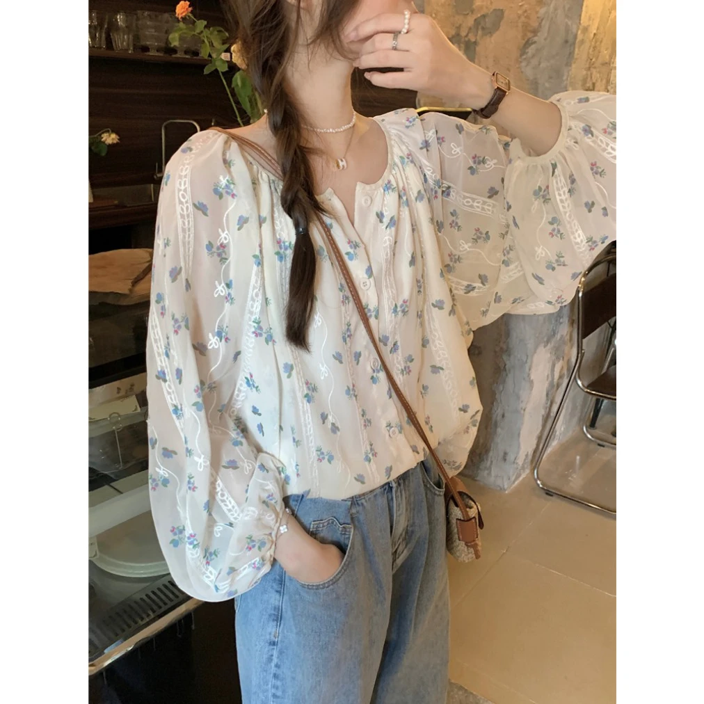 小清新碎花长袖衬衫宽松显瘦圆领甜美少女感百搭雪纺衫