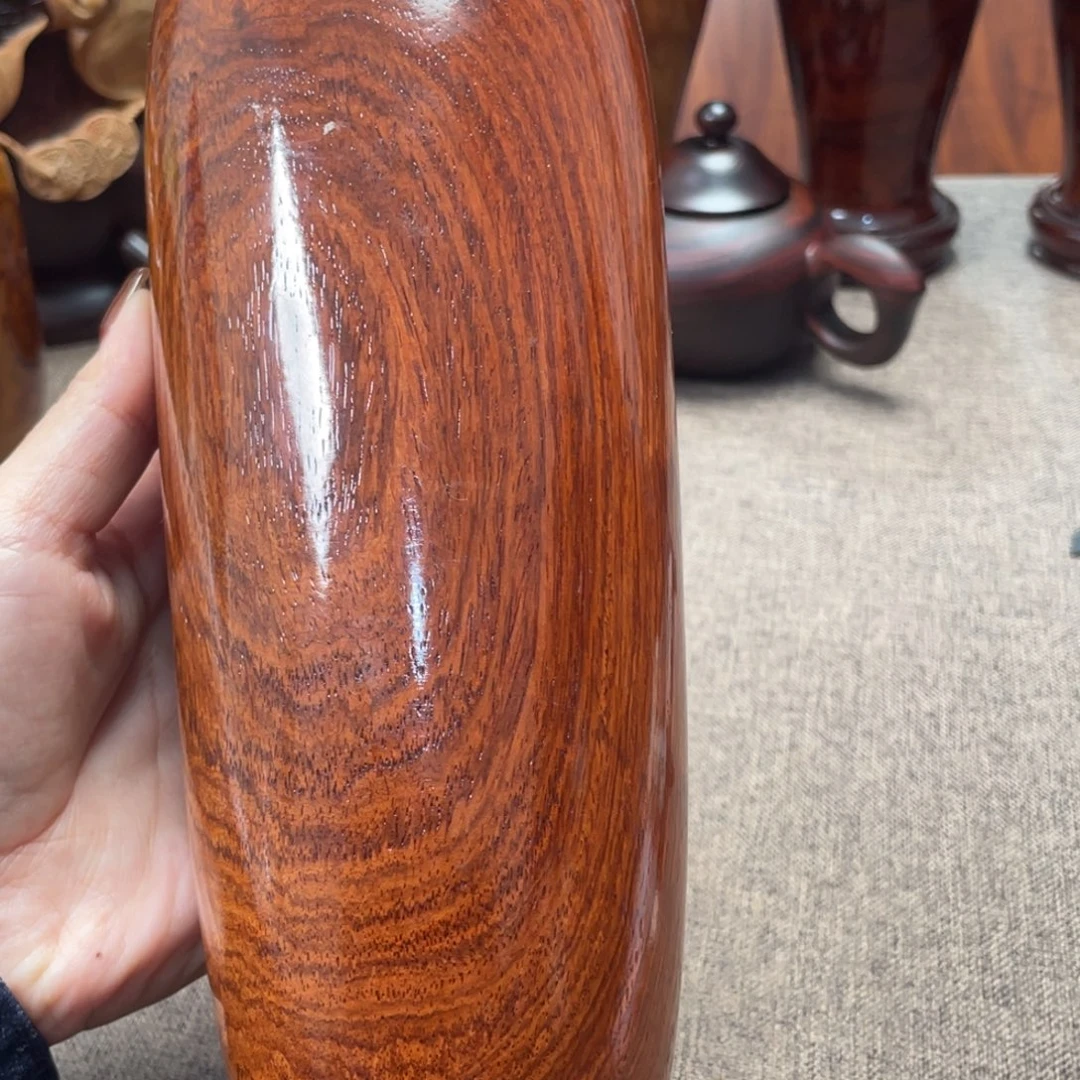 大果紫檀（缅甸花梨）梅瓶