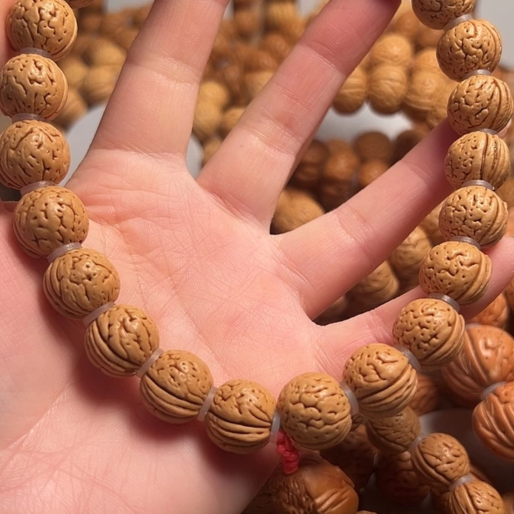 吊坠桃核野生小黄桃13➕手持