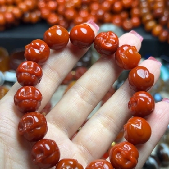 宝***汉玛瑙/玉髓未镶嵌颈饰