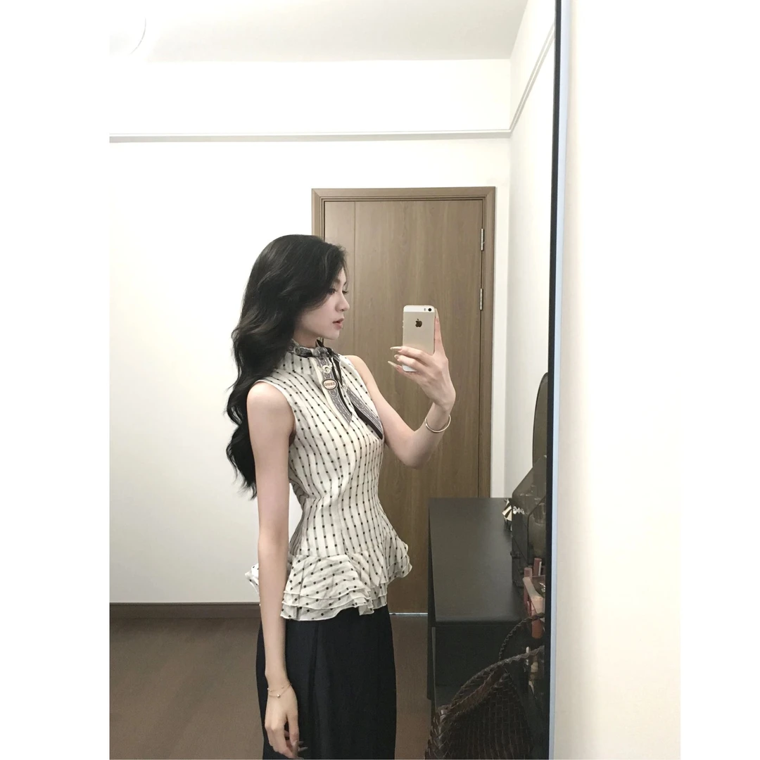 气质格子无袖上衣收腰设计夏季显瘦衬衫藏青色阔腿裤两件套