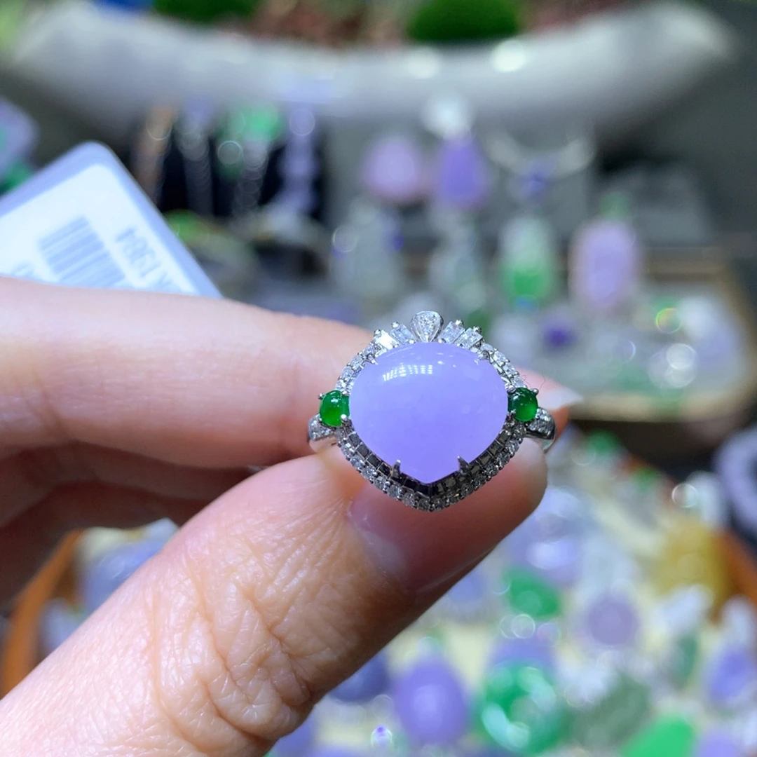 【闪购商品】翡翠颈饰18K金镶嵌翡翠吊坠项链