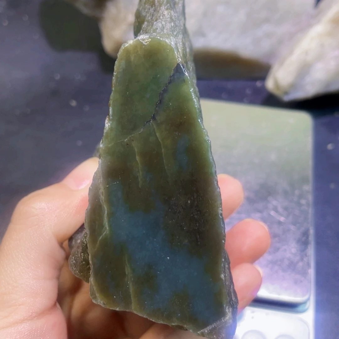 未镶嵌和田玉珠宝半成品