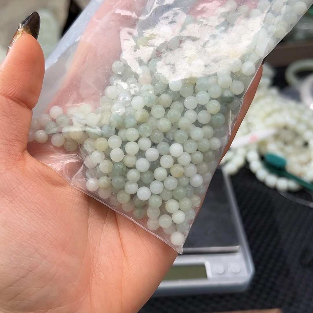 和田玉未镶嵌珠宝半成品