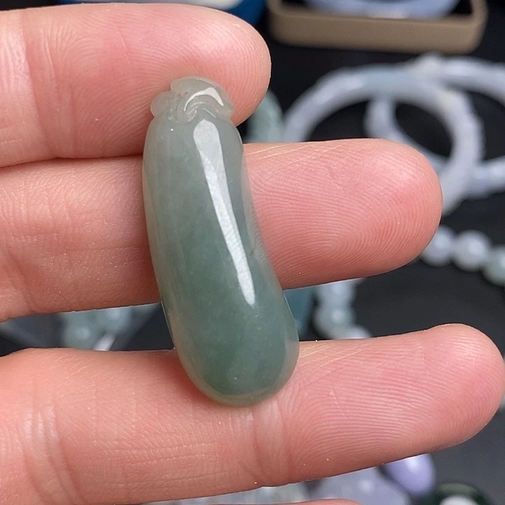 翡翠未镶嵌颈饰天然翡翠41