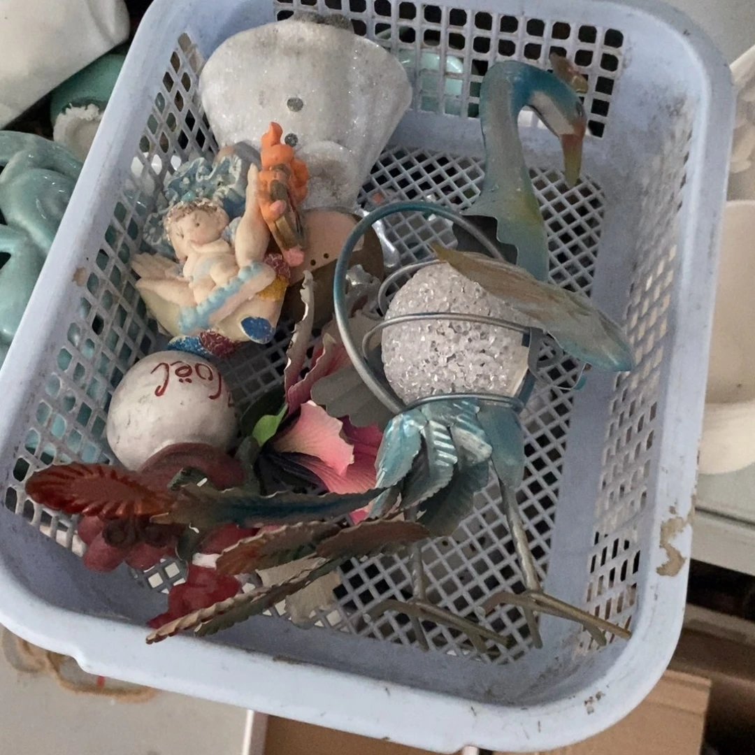 摆件周***姐瑕疵摆件，满