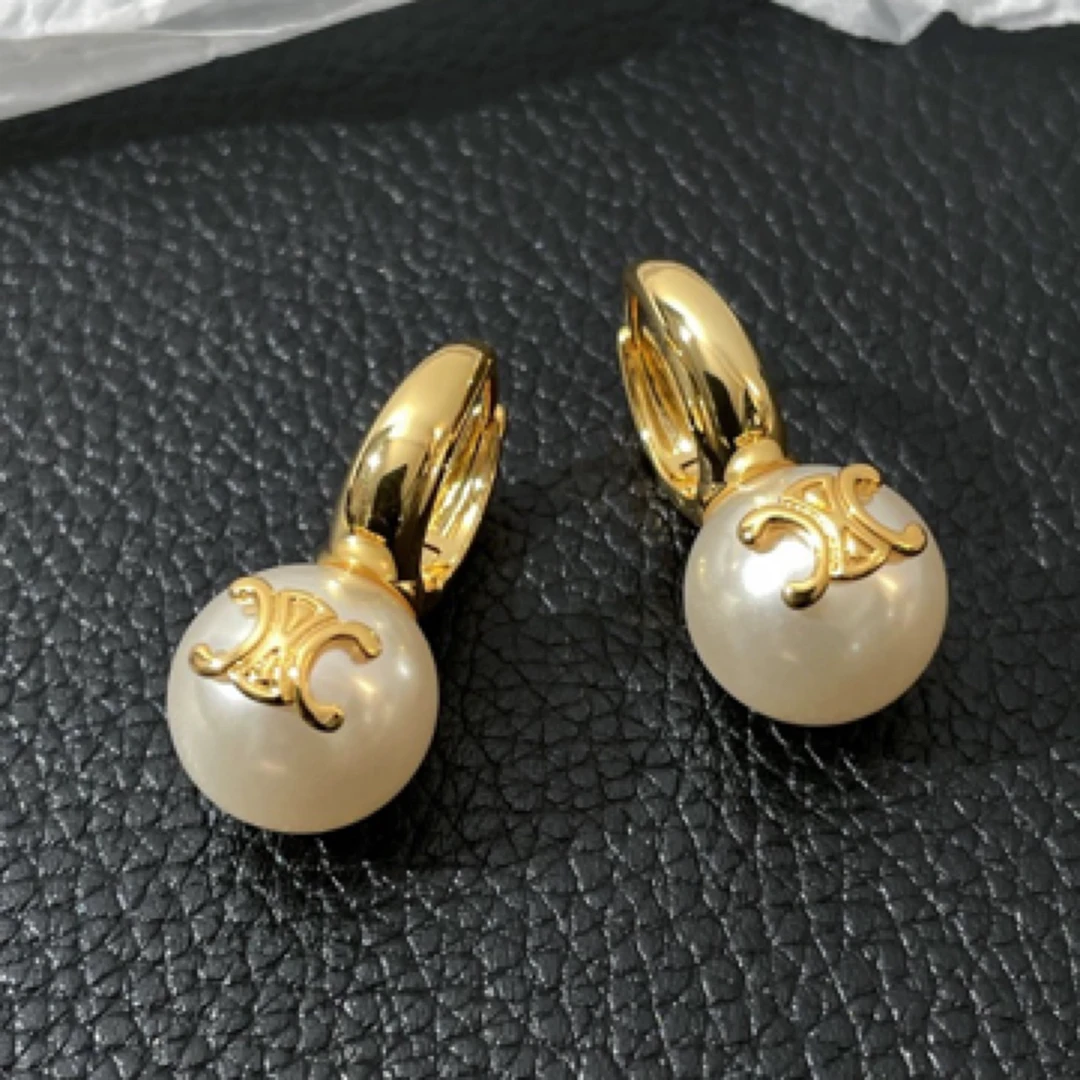 铜合金耳饰 【凯旋耳扣】法式气质耳钉女秋冬高级感耳环轻奢耳坠