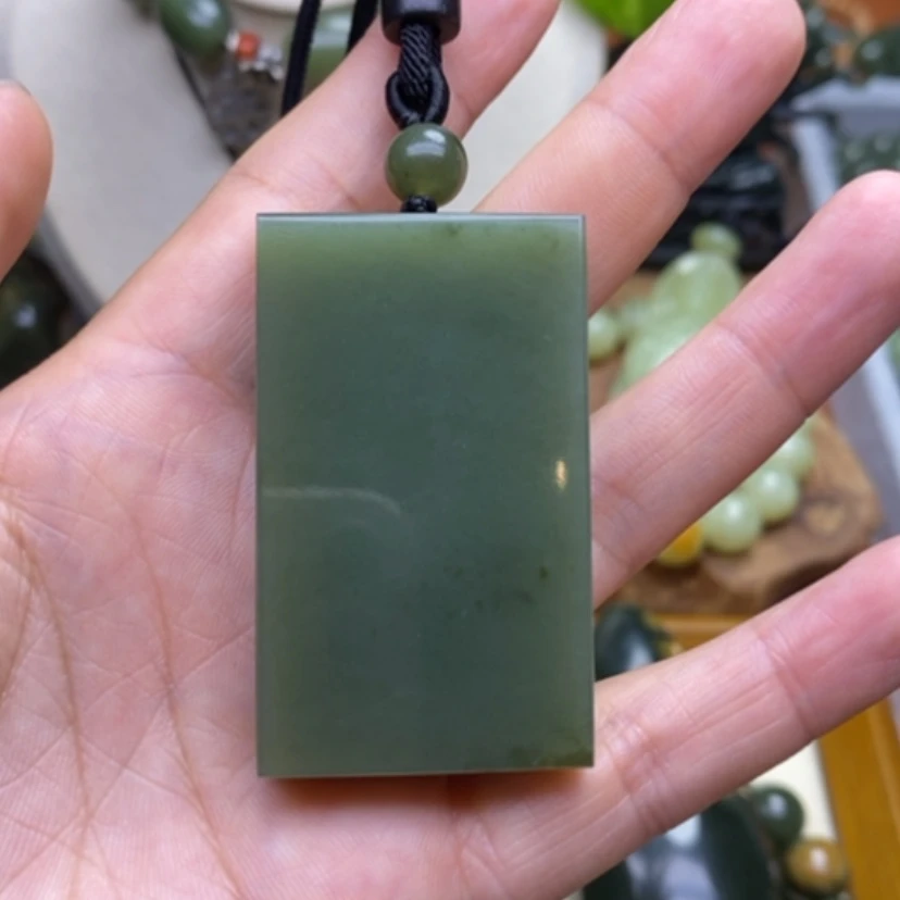 【闪购商品】颈饰未镶嵌和田玉