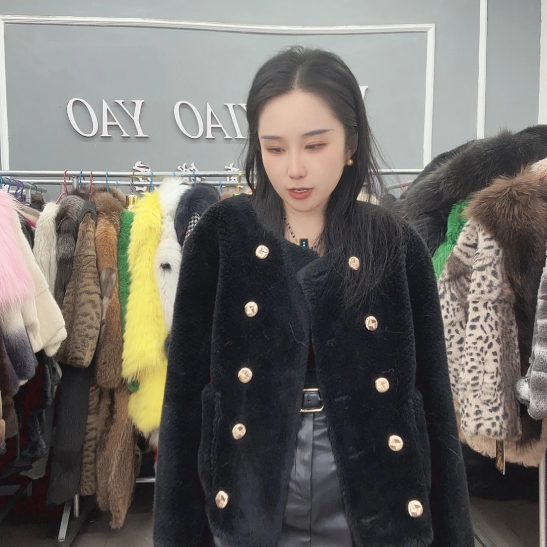 ****晴姚小妖家高端皮草