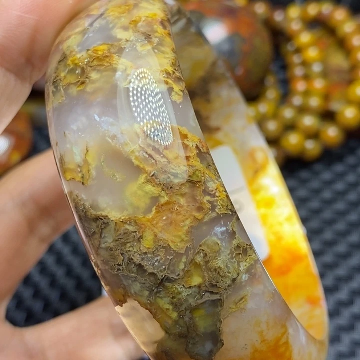 玛瑙/玉髓颈饰未镶嵌董*大