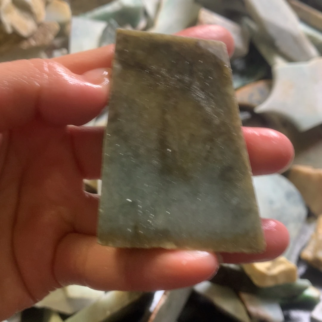 翡翠颈饰未镶嵌缅甸翡翠