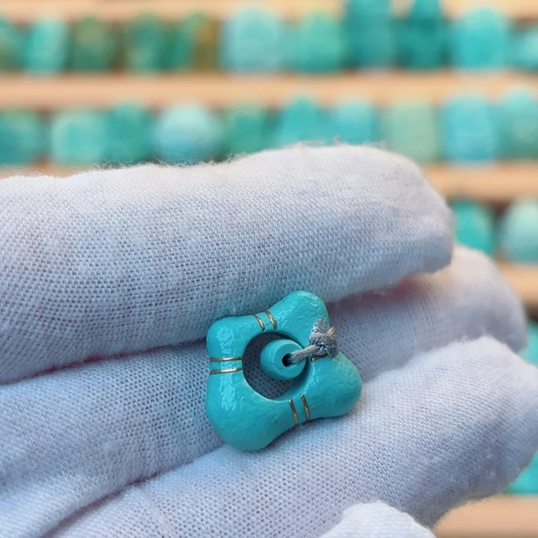 绿松石未镶嵌配饰