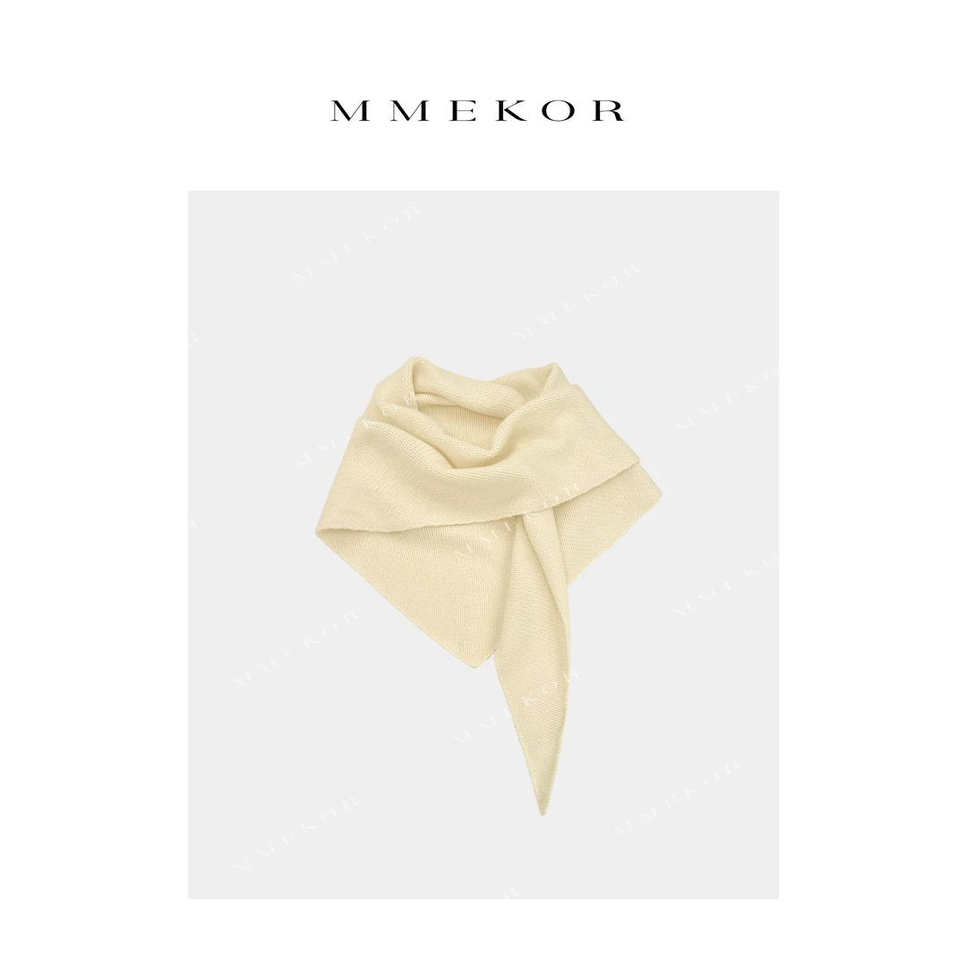 MMEKOR“优雅三角巾”2025新款静奢老钱风气质围巾 25973
