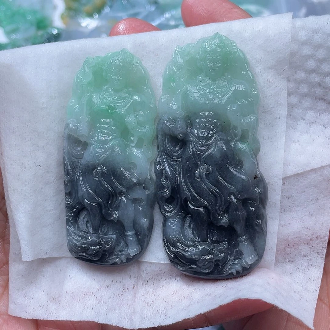未镶嵌定制翡翠大*吹翡玉缘翡翠