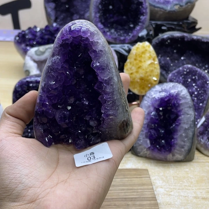 未镶嵌大型摆件（非配饰）紫晶