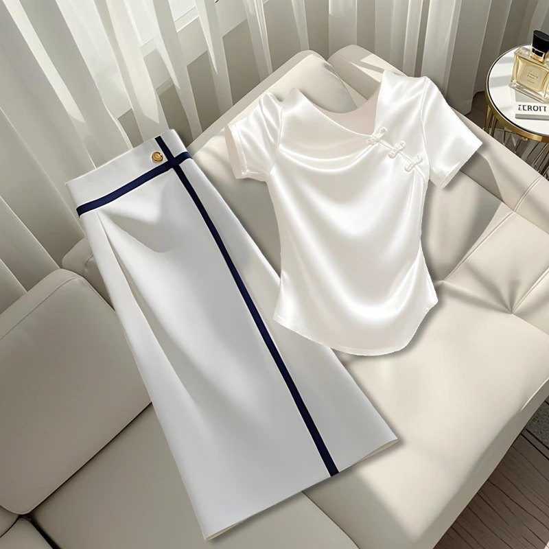 2025夏季新款穿搭一整套国风设计感显瘦上衣简约百搭半身裙两件套