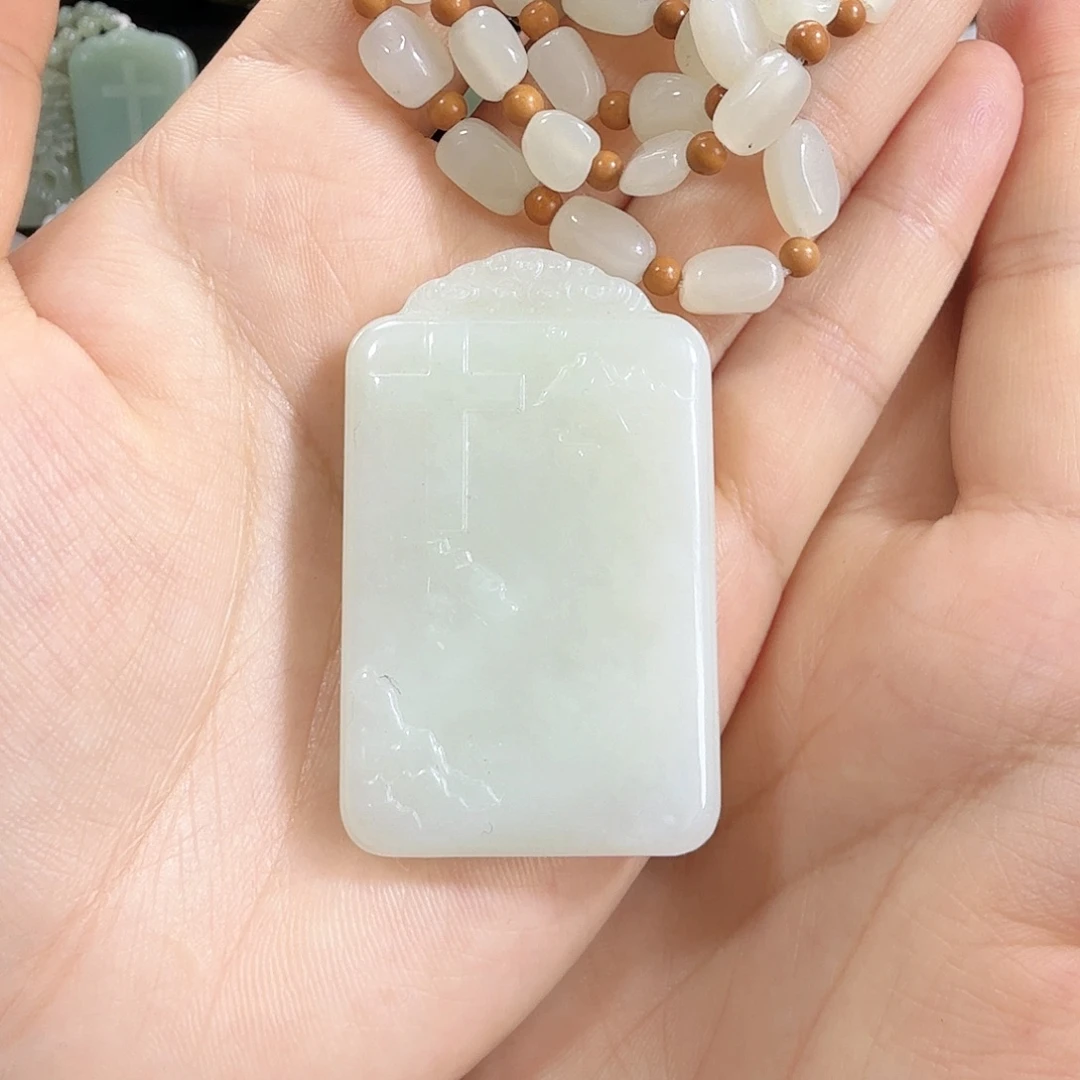 和田玉未镶嵌颈饰