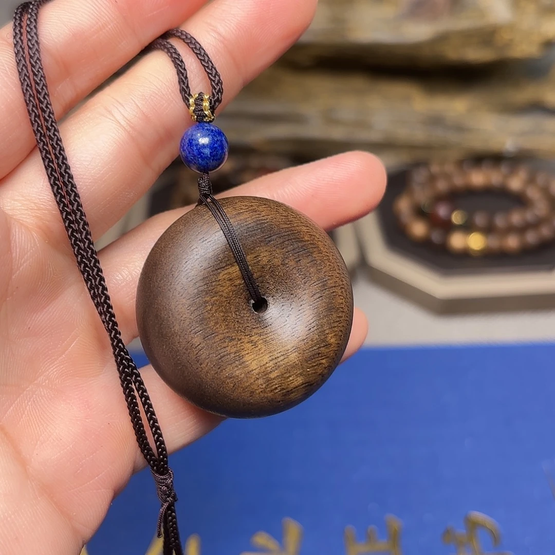 沉香吊坠越南芽庄紫棋玉化料平安扣