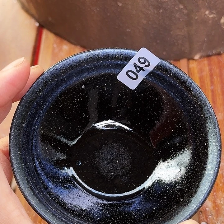 茶盏只为自己能过日子了好