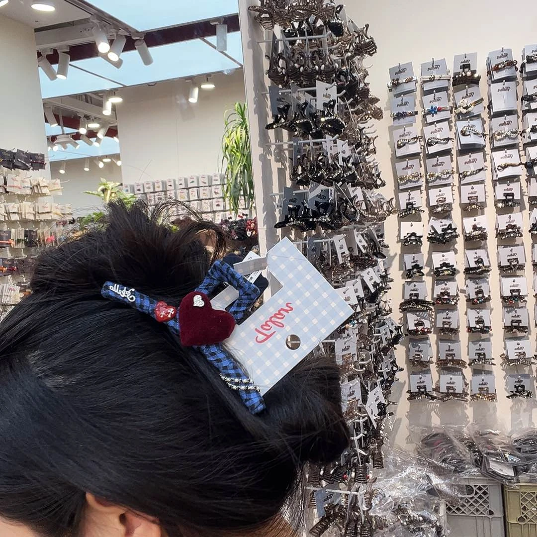 皮质非金属蓝色格子大爪红爱心