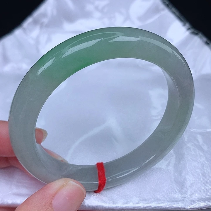 未镶嵌手镯翡翠天然