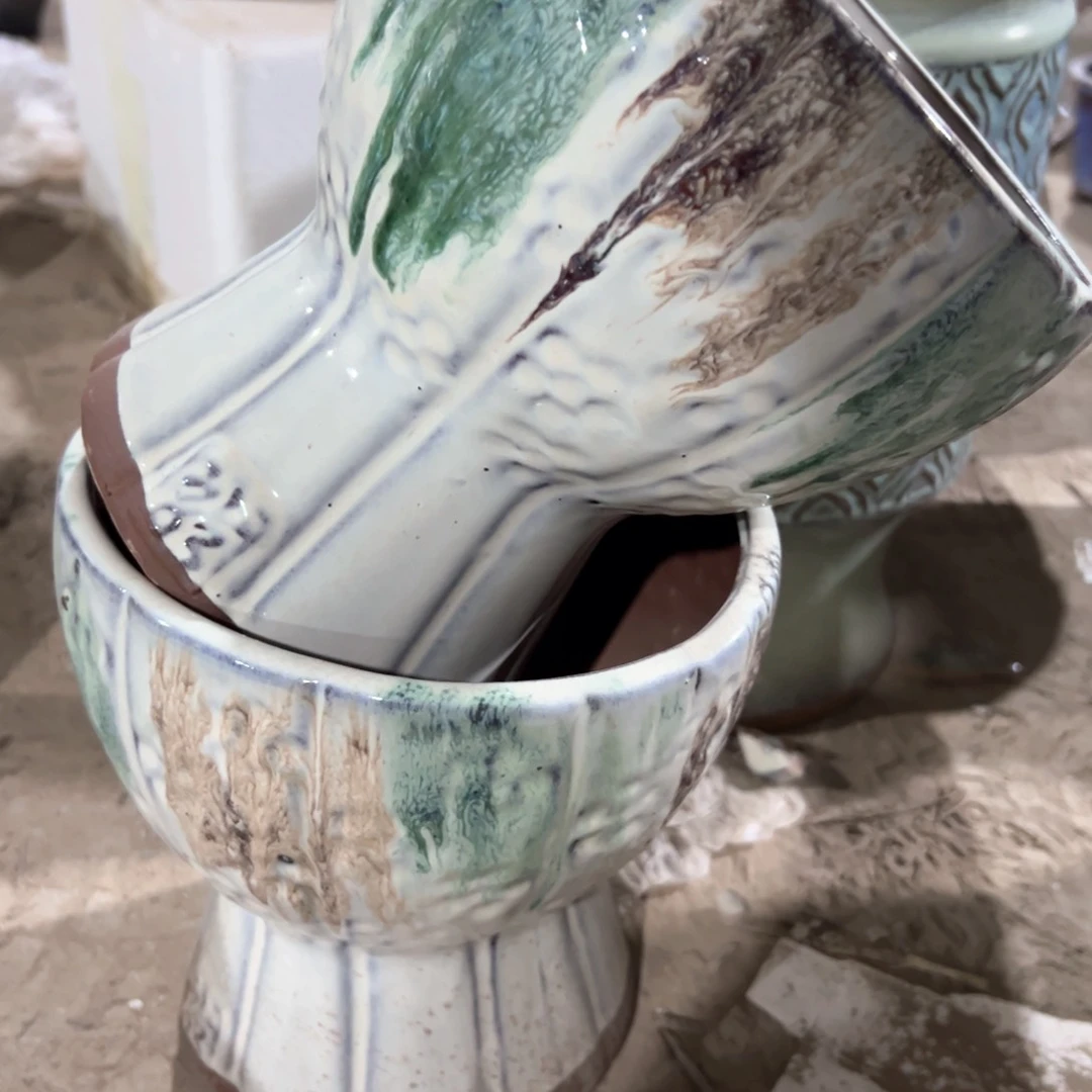 红陶瑕疵18-19两个