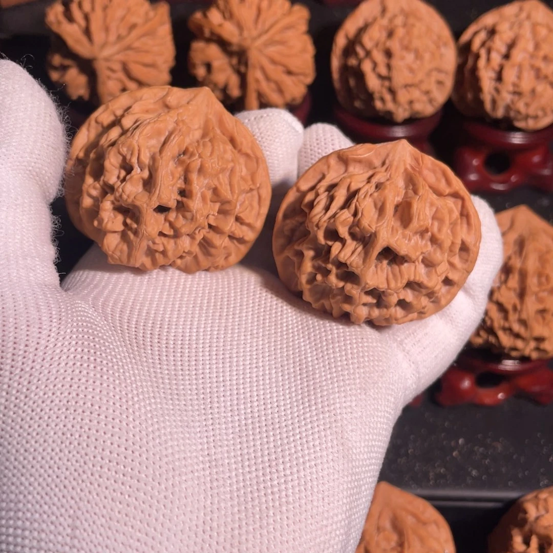 文玩核桃吊坠43官帽