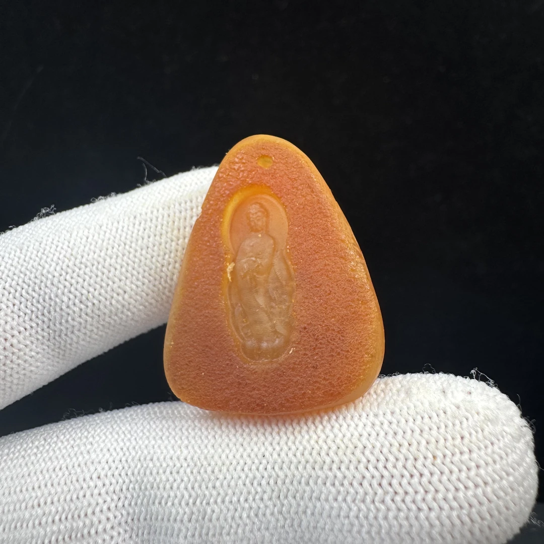 D3345【瑕疵】天然原矿蜜蜡 雕刻牌25.8*33.5*6mm支持复检假一罚十