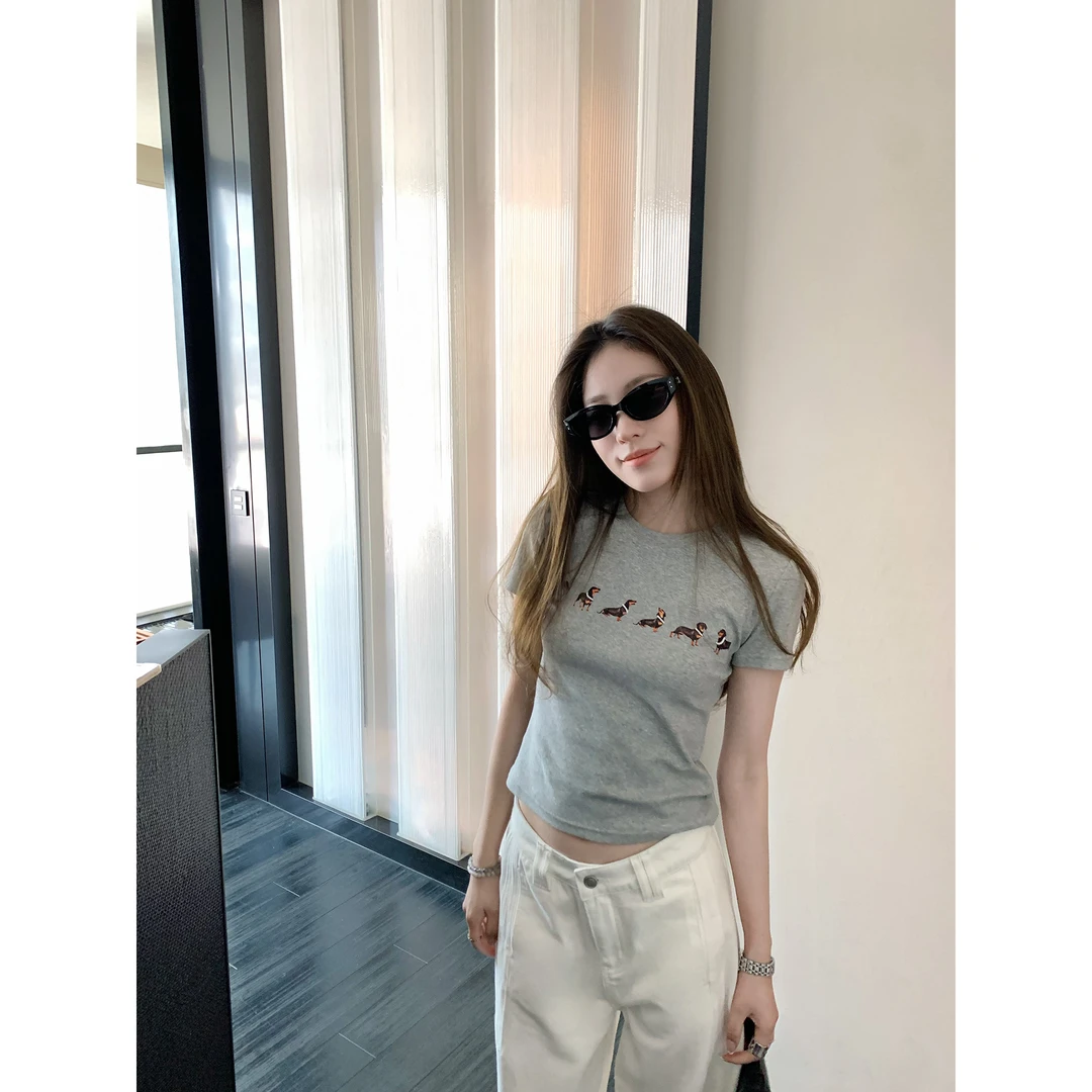 【饼干推荐】小狗印花正肩短袖T恤女夏季修身XH0093
