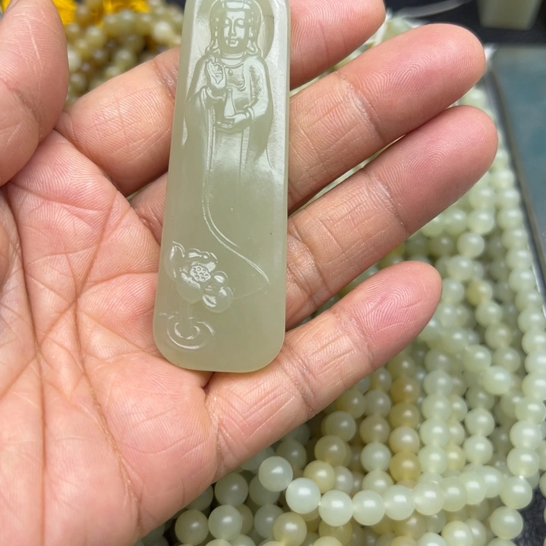 和田玉（糖玉）未镶嵌吊坠(不含链)