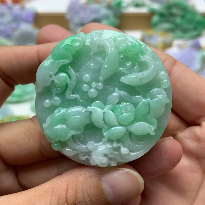 颈饰未镶嵌翡翠翡翠