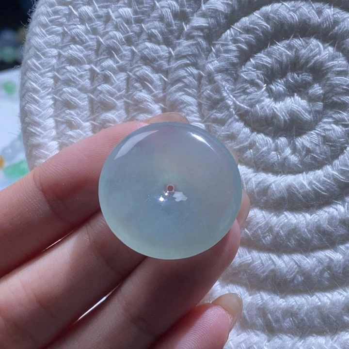 定制翡翠未镶嵌平安扣