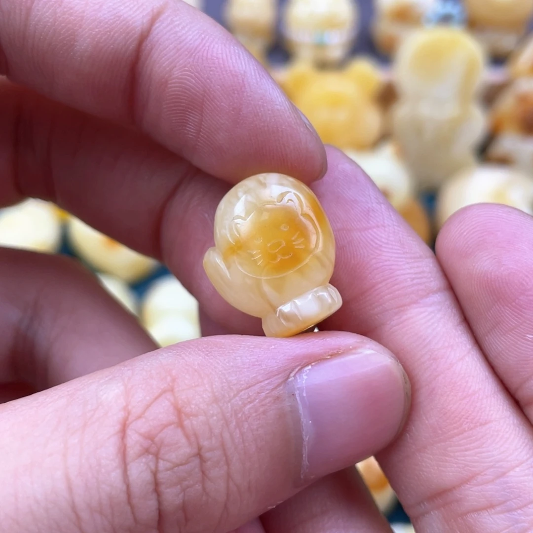 未镶嵌琥珀裸石蜜蜡