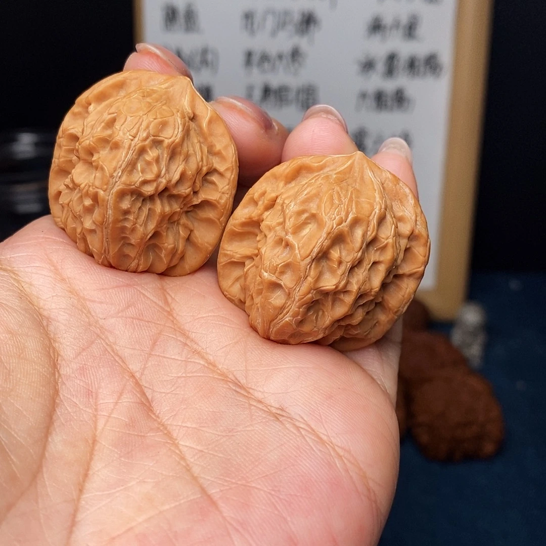 把件文玩核桃白蛇谷