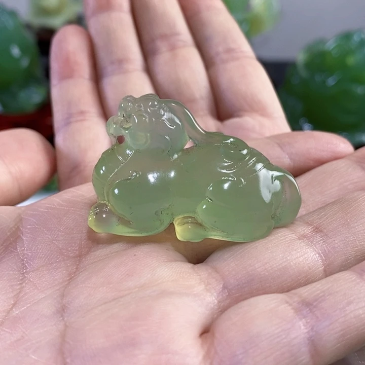未镶嵌岫玉挂件吊坠