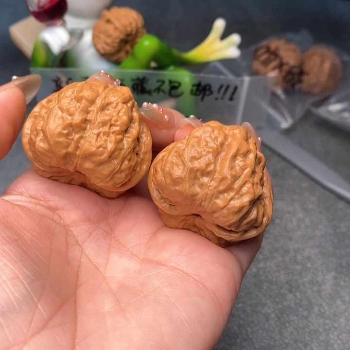 文玩核桃吊坠马*奥娃娃40.16