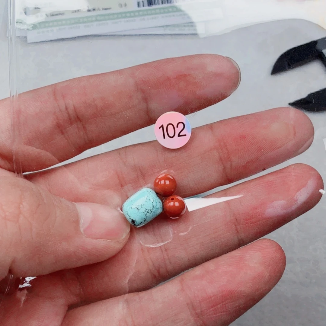 南红玛瑙未镶嵌珠宝奇石