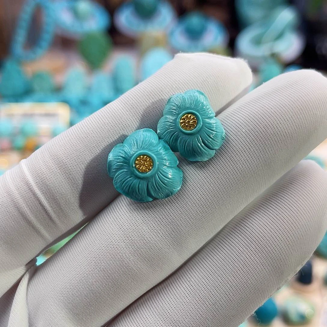 绿松石珠宝奇石18K金镶嵌