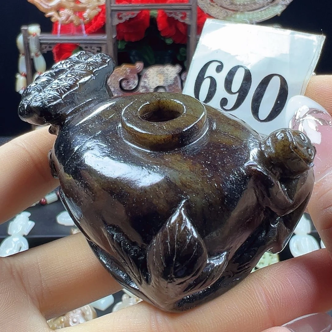 和田玉未镶嵌挂件